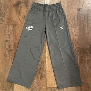 Hello Kitty Adidas Pants 9-10 yrs